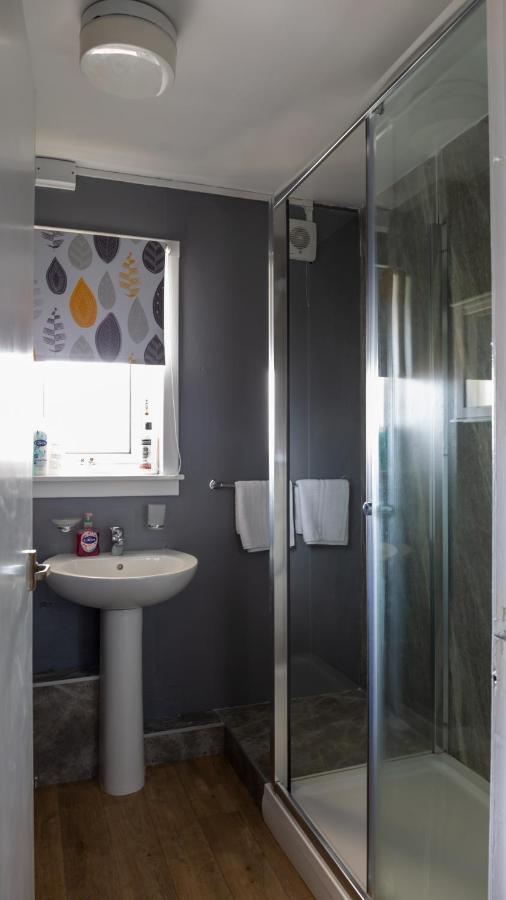 Loch & Hill View Apartment ฟอร์ตวิลเลียม ภายนอก รูปภาพ
