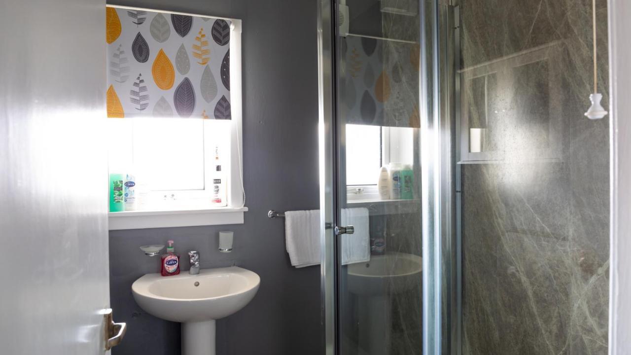 Loch & Hill View Apartment ฟอร์ตวิลเลียม ภายนอก รูปภาพ